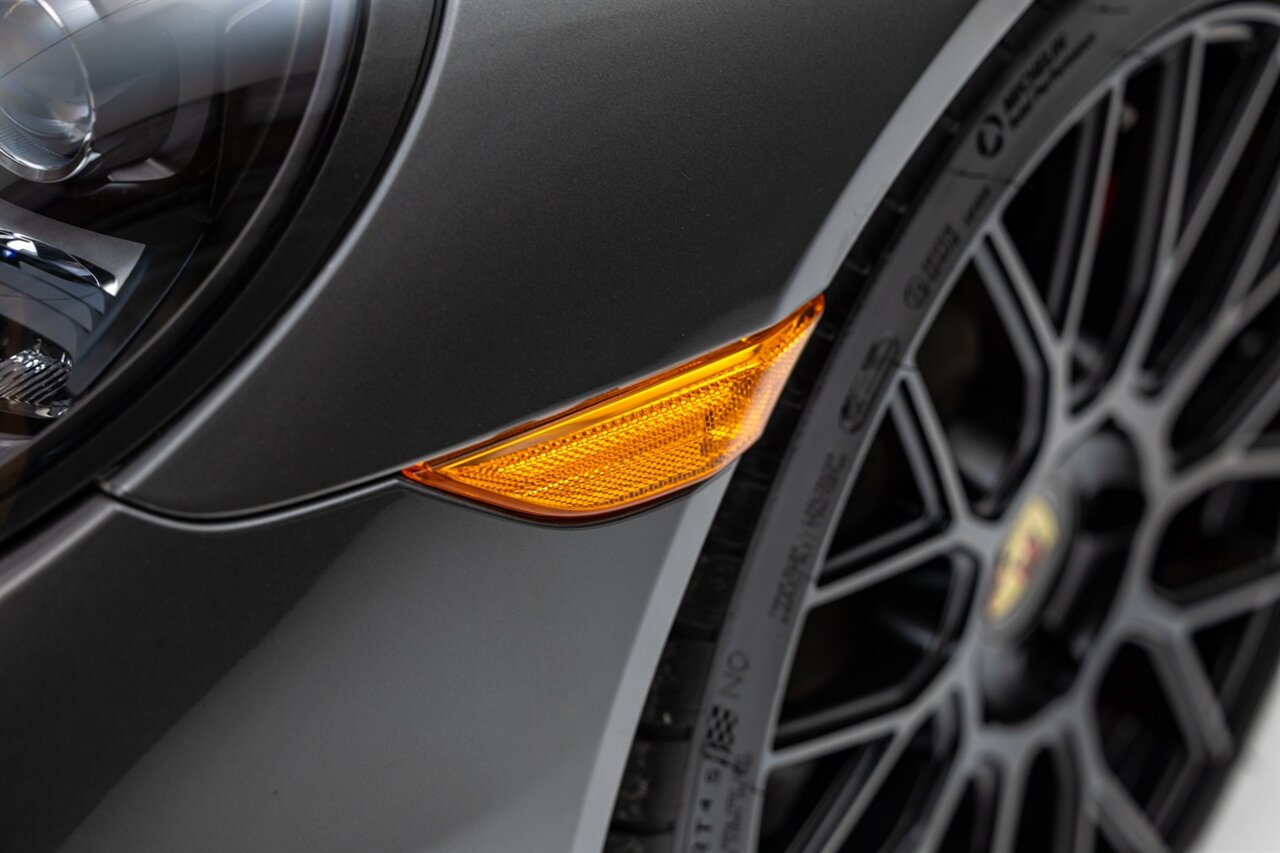 2016 Porsche 911 Carrera 4S   - Photo 11 - Springfield, MO 65802