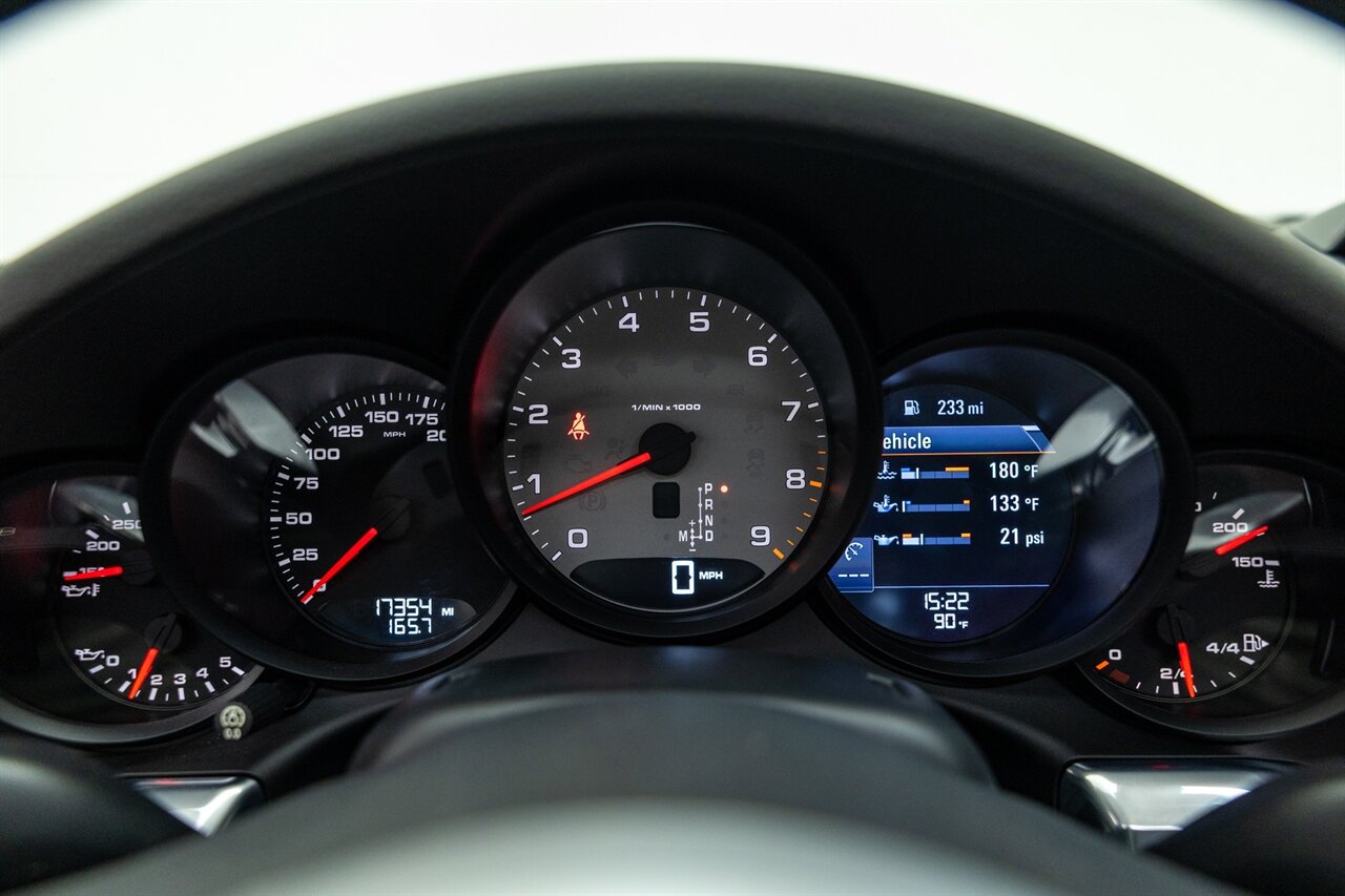 2016 Porsche 911 Carrera 4S   - Photo 37 - Springfield, MO 65802