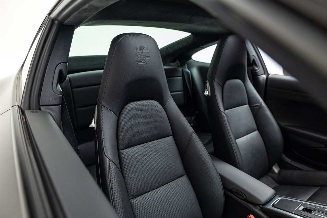 2016 Porsche 911 Carrera 4S   - Photo 23 - Springfield, MO 65802
