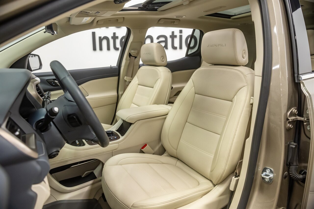 2023 GMC Acadia Denali   - Photo 48 - Springfield, MO 65802