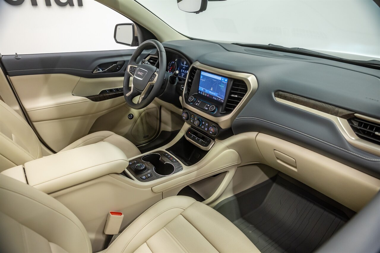 2023 GMC Acadia Denali   - Photo 55 - Springfield, MO 65802