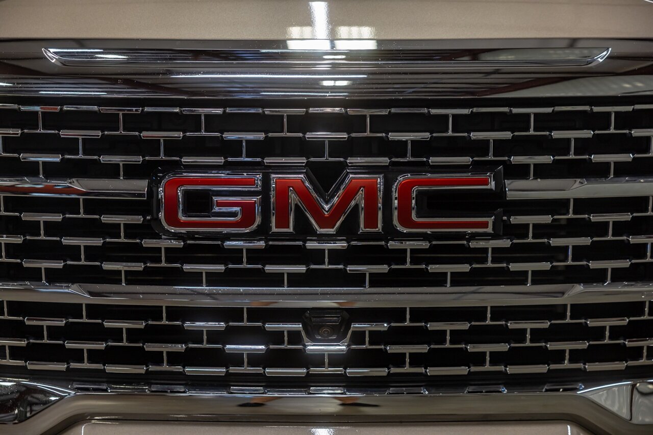 2023 GMC Acadia Denali   - Photo 12 - Springfield, MO 65802