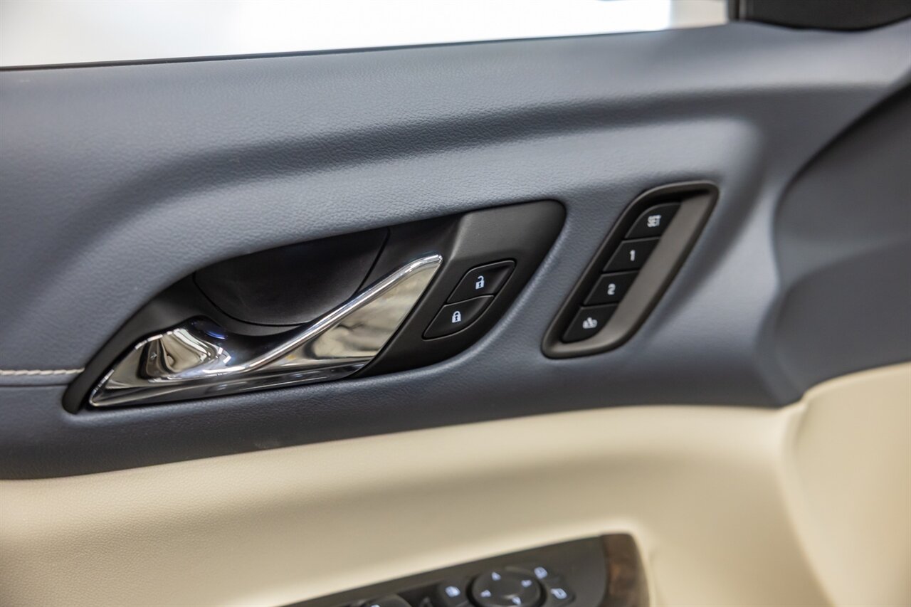 2023 GMC Acadia Denali   - Photo 40 - Springfield, MO 65802