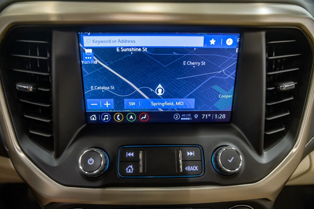 2023 GMC Acadia Denali   - Photo 36 - Springfield, MO 65802