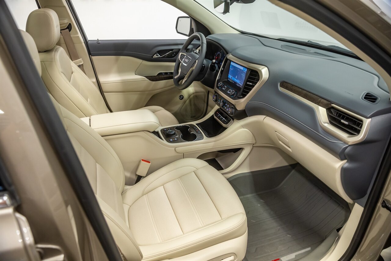 2023 GMC Acadia Denali   - Photo 56 - Springfield, MO 65802