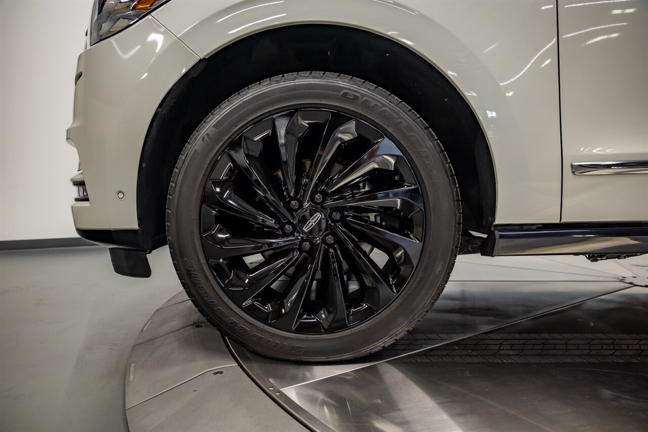 2021 Lincoln Navigator Reserve   - Photo 18 - Springfield, MO 65802