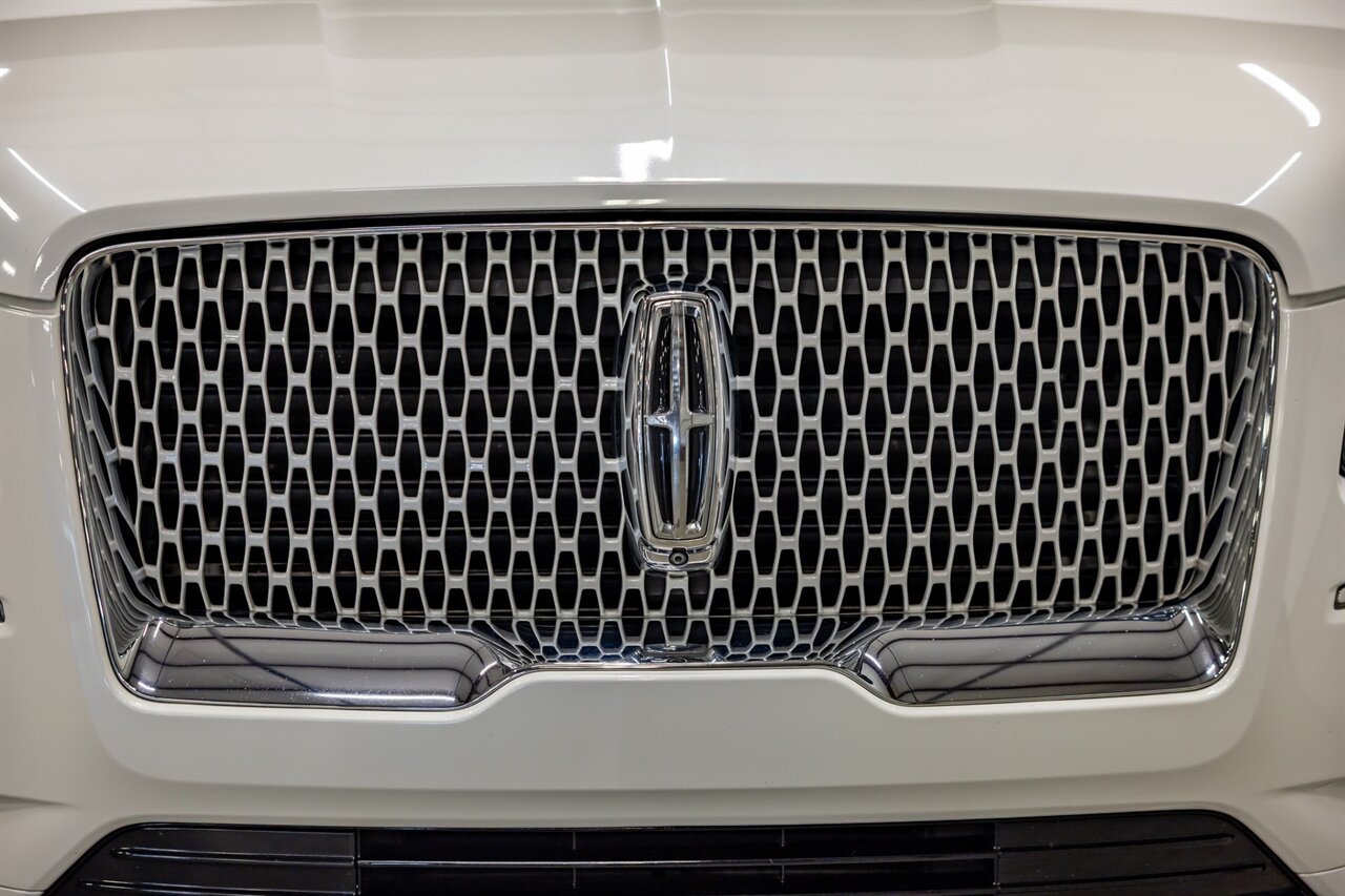 2021 Lincoln Navigator Reserve   - Photo 12 - Springfield, MO 65802