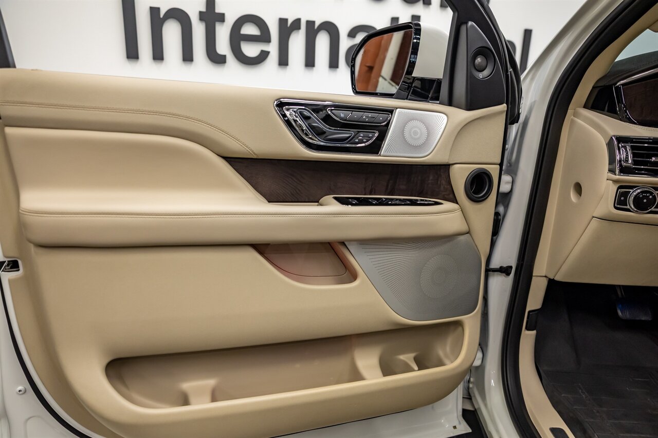 2021 Lincoln Navigator Reserve   - Photo 31 - Springfield, MO 65802