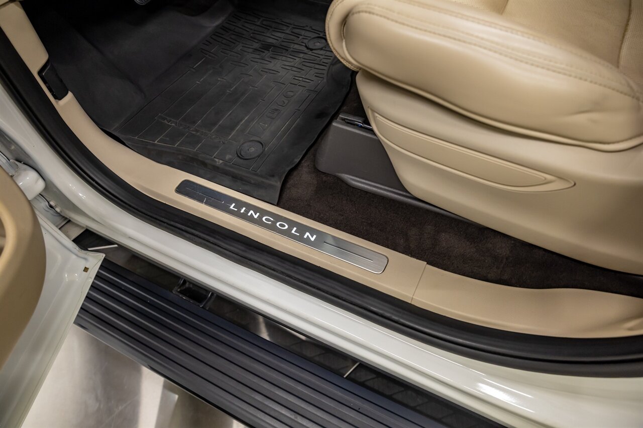 2021 Lincoln Navigator Reserve   - Photo 30 - Springfield, MO 65802