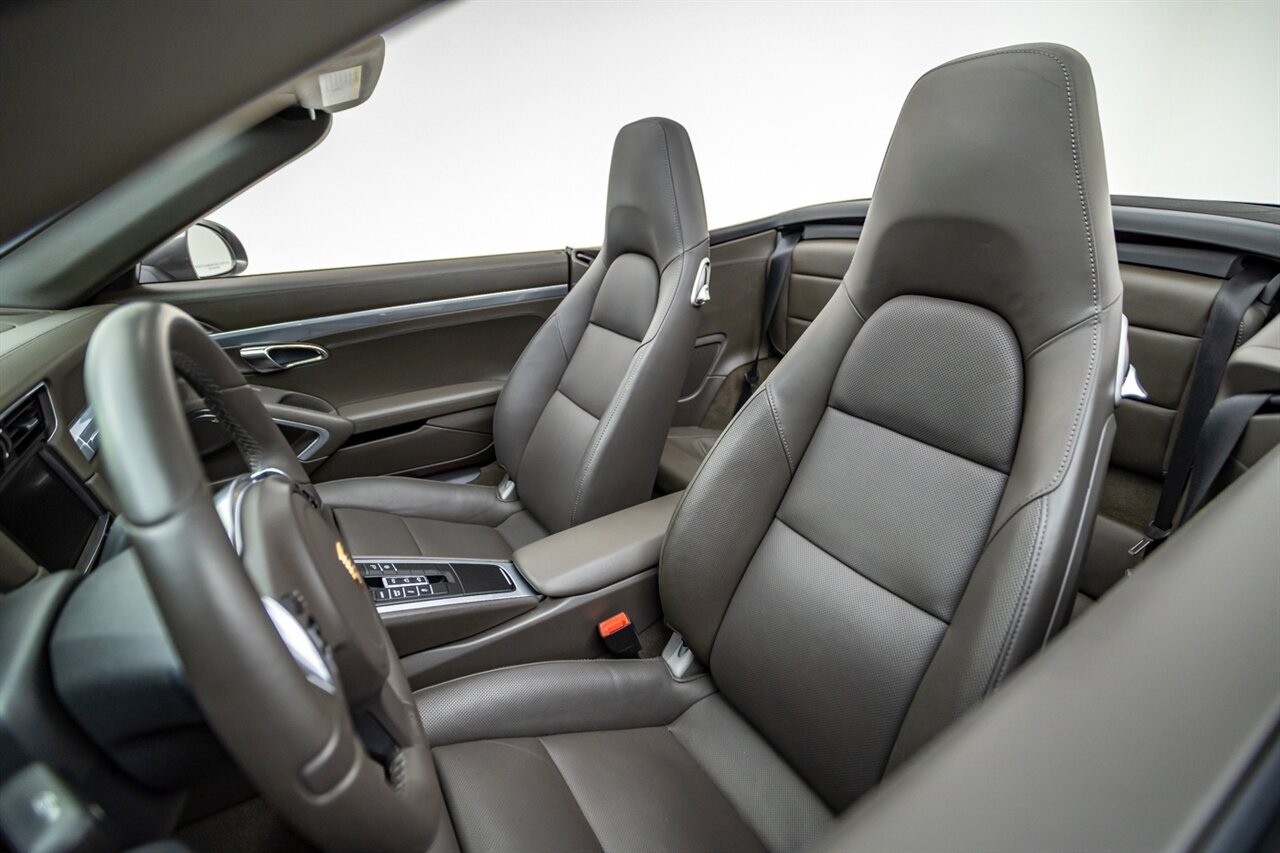 2012 Porsche 911 Carrera S - Photo 2 - Springfield, MO 65802
