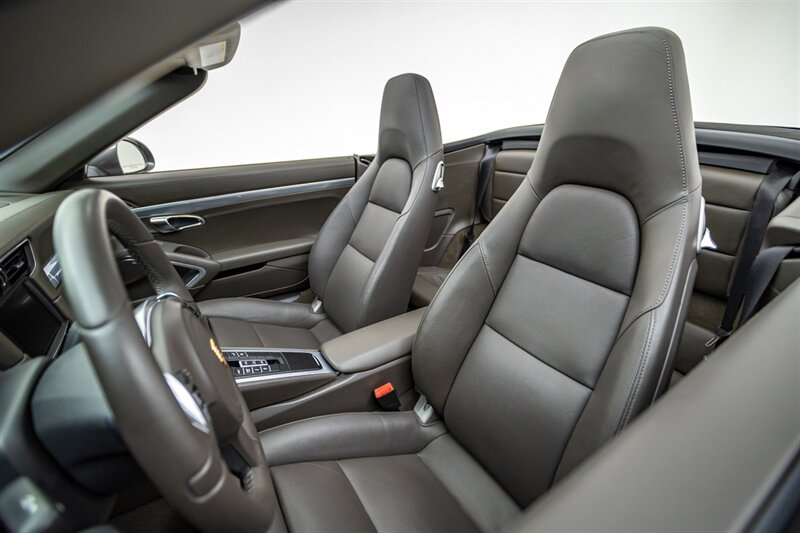 2012 Porsche 911 Carrera S  