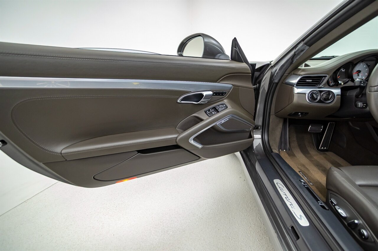 2012 Porsche 911 Carrera S - Photo 40 - Springfield, MO 65802