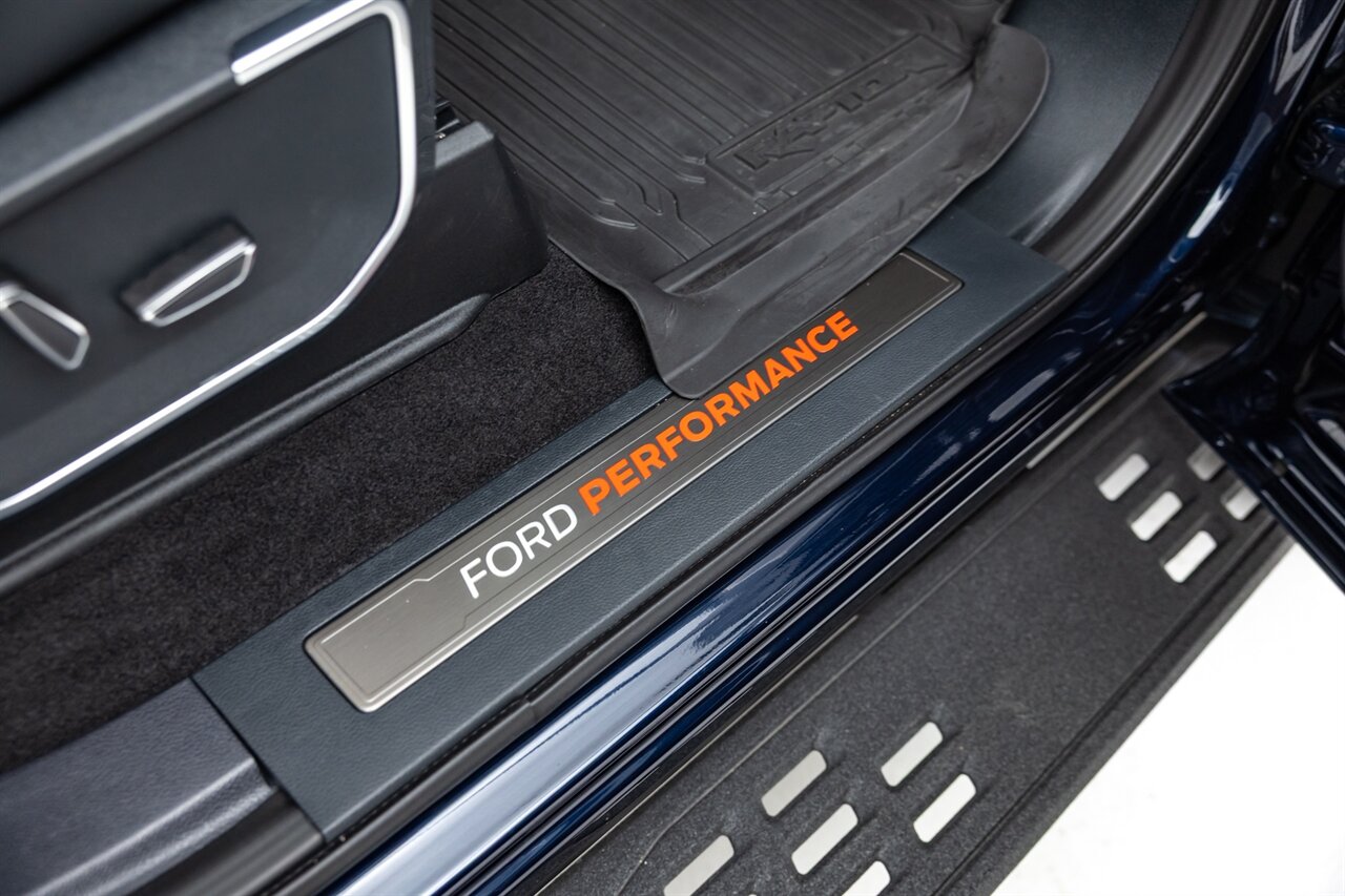 2025 Ford F-150 Raptor - Photo 43 - Springfield, MO 65802