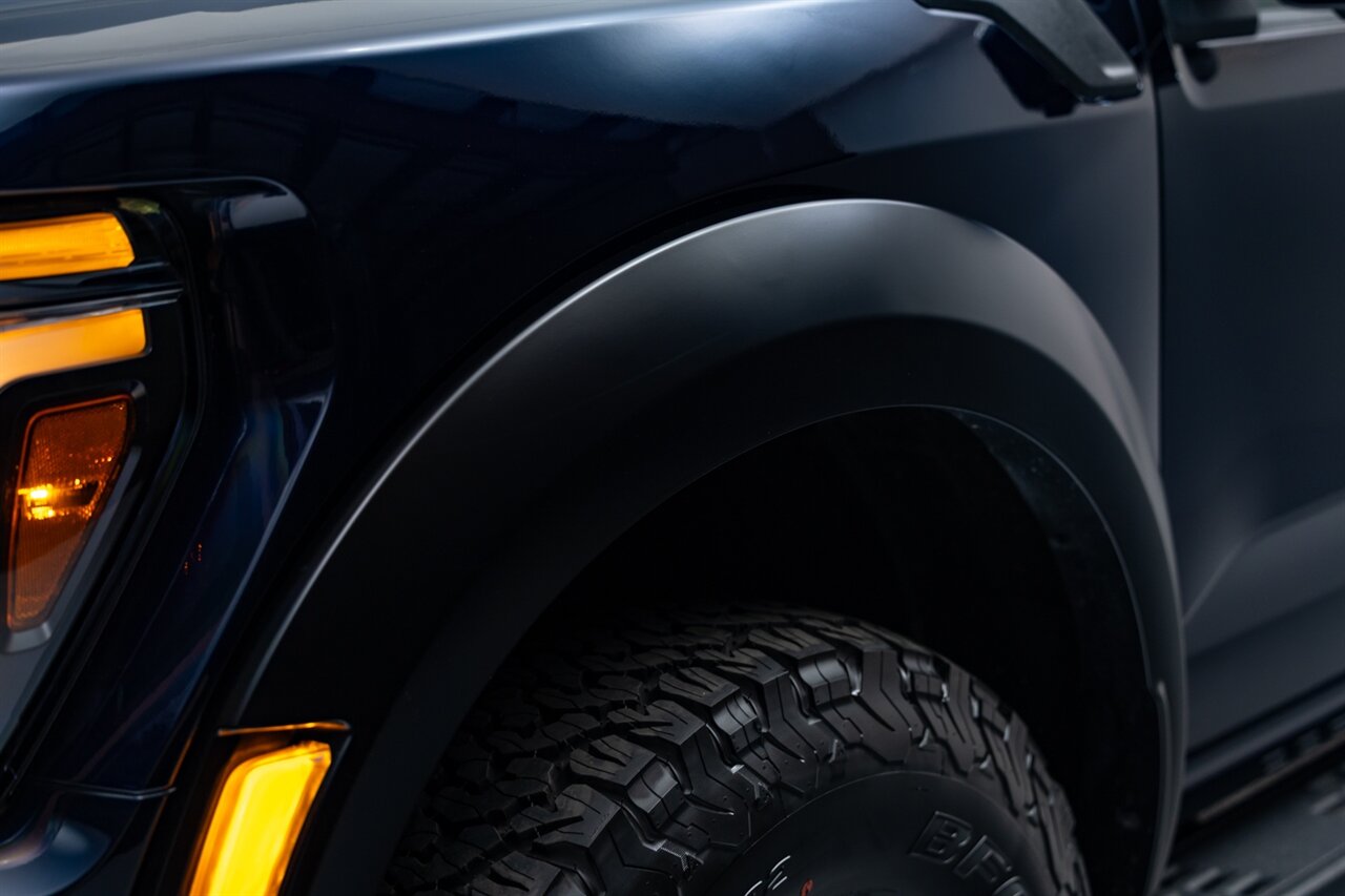 2025 Ford F-150 Raptor - Photo 14 - Springfield, MO 65802