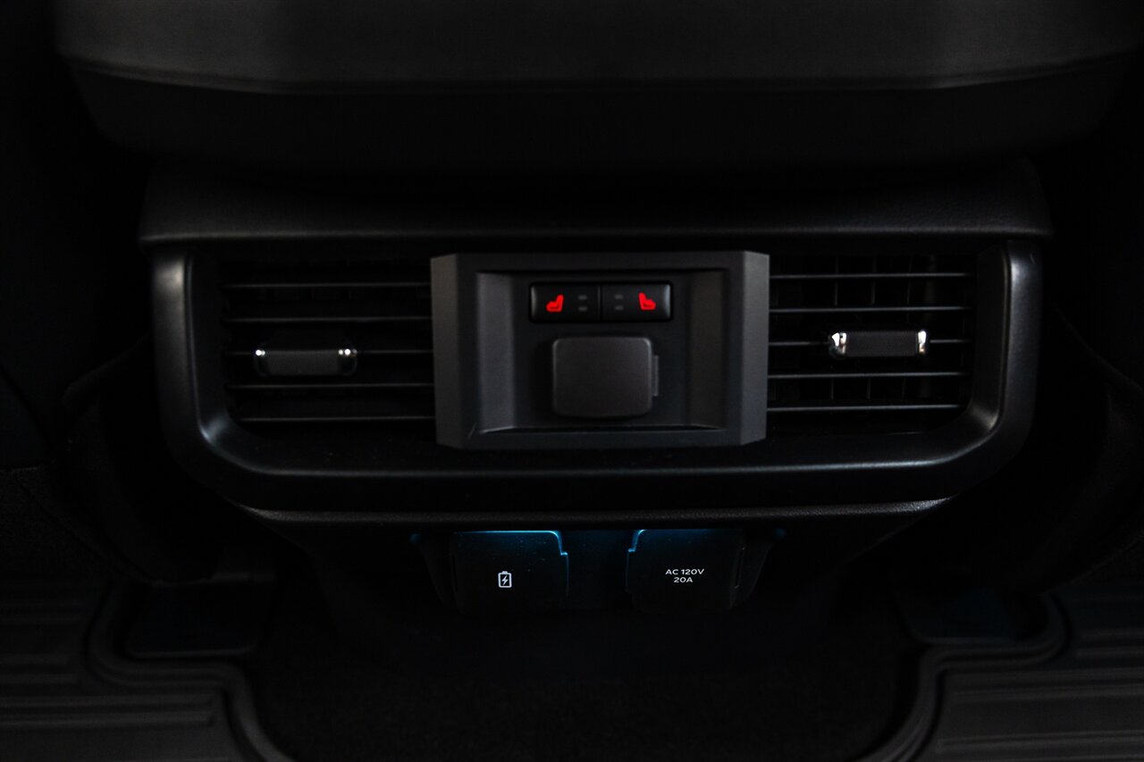 2025 Ford F-150 Raptor - Photo 51 - Springfield, MO 65802