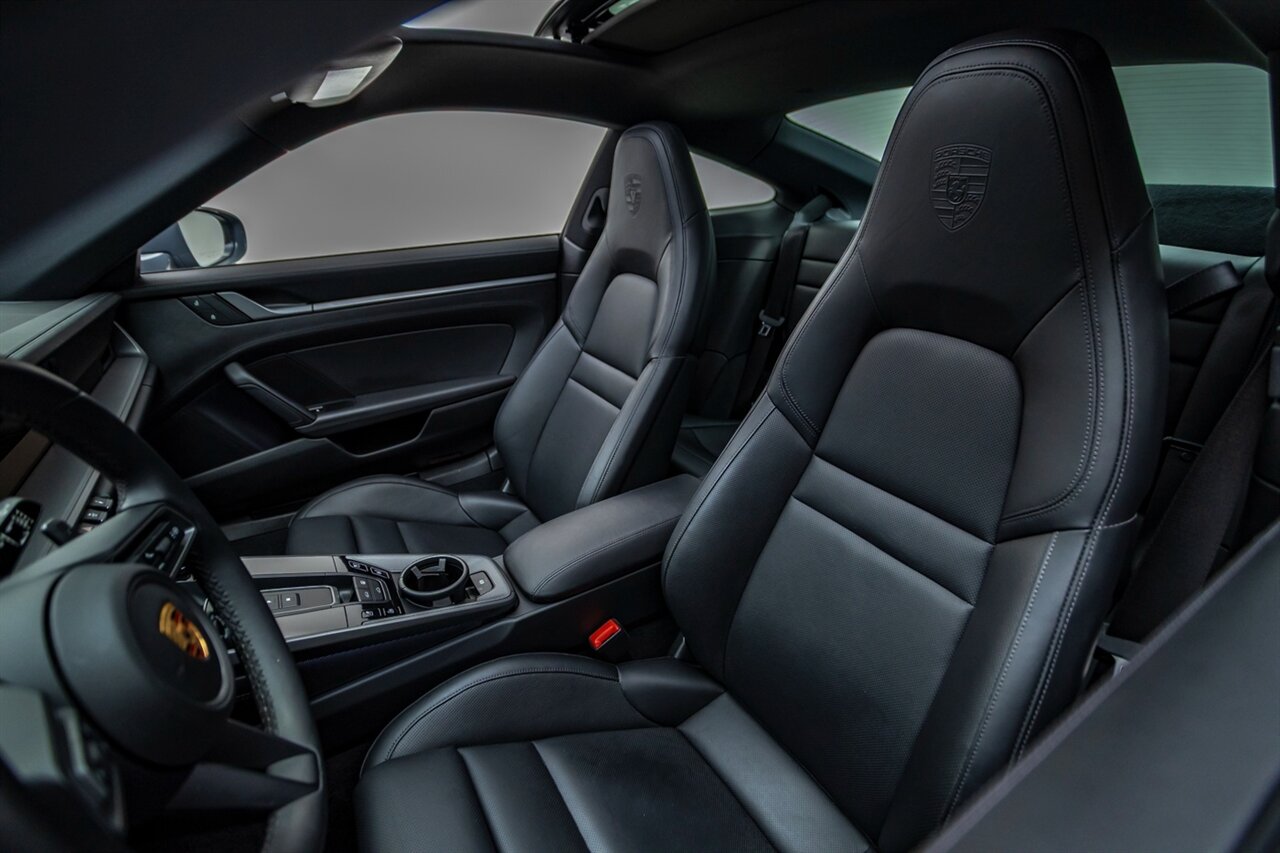2024 Porsche 911 Carrera   - Photo 2 - Springfield, MO 65802