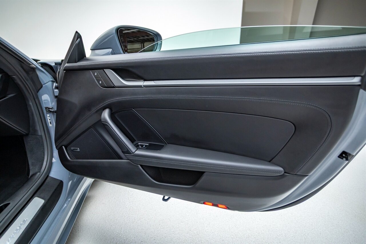 2024 Porsche 911 Carrera   - Photo 31 - Springfield, MO 65802