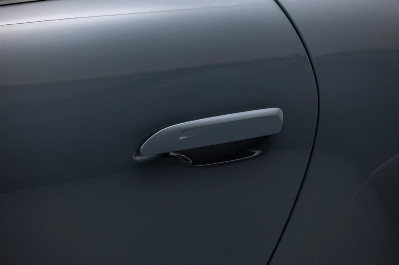 2024 Porsche 911 Carrera   - Photo 13 - Springfield, MO 65802