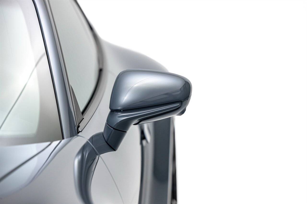 2024 Porsche 911 Carrera   - Photo 8 - Springfield, MO 65802