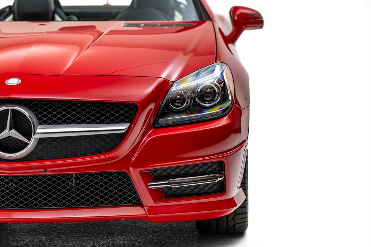 2016 Mercedes-Benz SLK SLK 350   - Photo 10 - Springfield, MO 65802