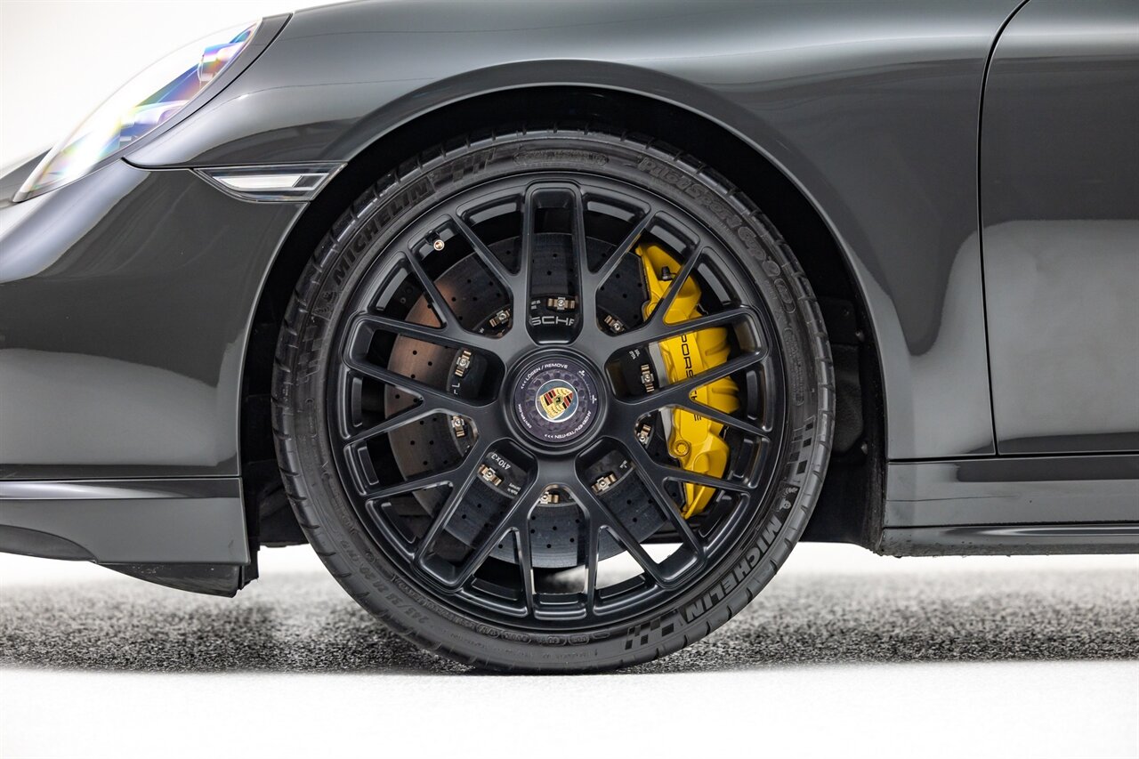 2016 Porsche 911 Turbo S   - Photo 10 - Springfield, MO 65802