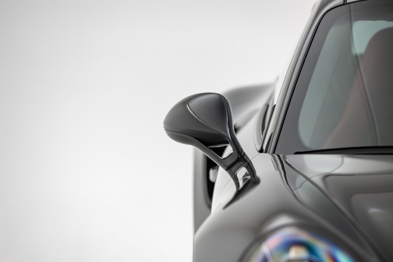 2016 Porsche 911 Turbo S   - Photo 5 - Springfield, MO 65802