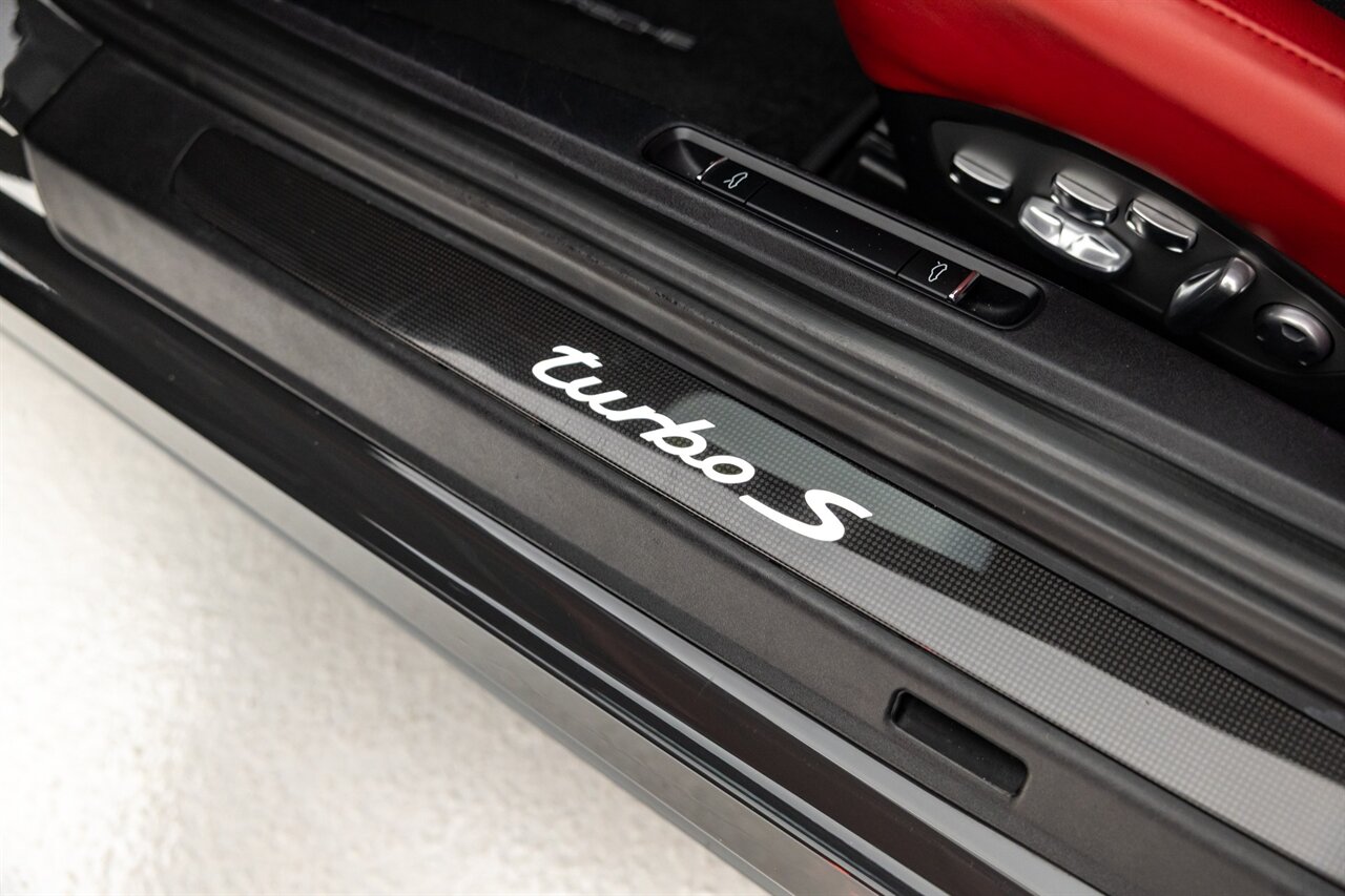 2016 Porsche 911 Turbo S   - Photo 42 - Springfield, MO 65802