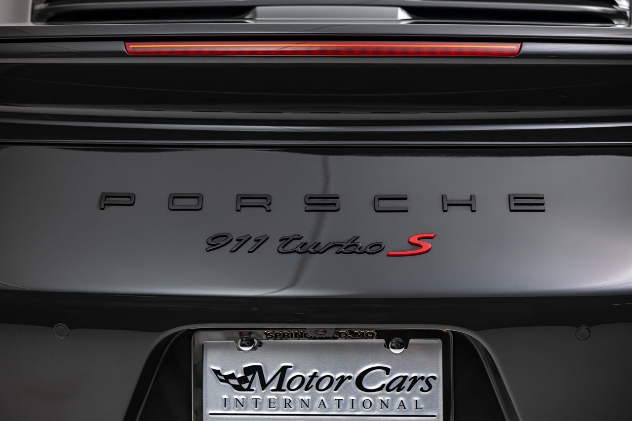 2016 Porsche 911 Turbo S   - Photo 22 - Springfield, MO 65802
