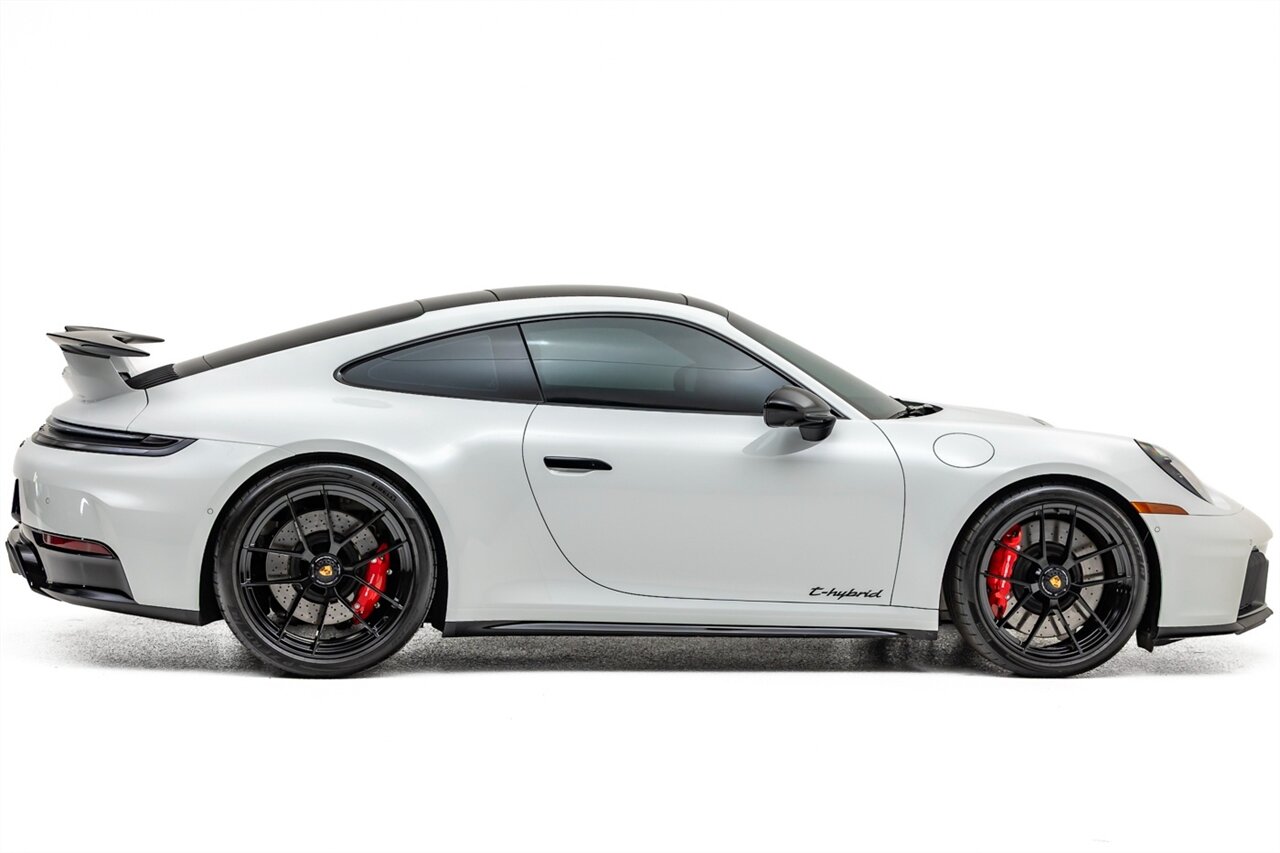 2025 Porsche 911 Carrera GTS - Photo 24 - Springfield, MO 65802