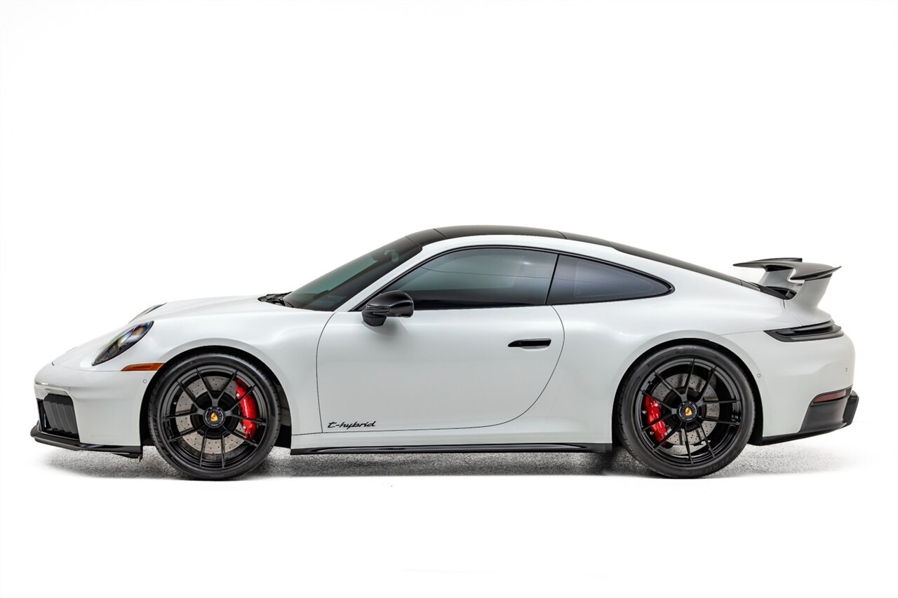 2025 Porsche 911 Carrera GTS - Photo 9 - Springfield, MO 65802