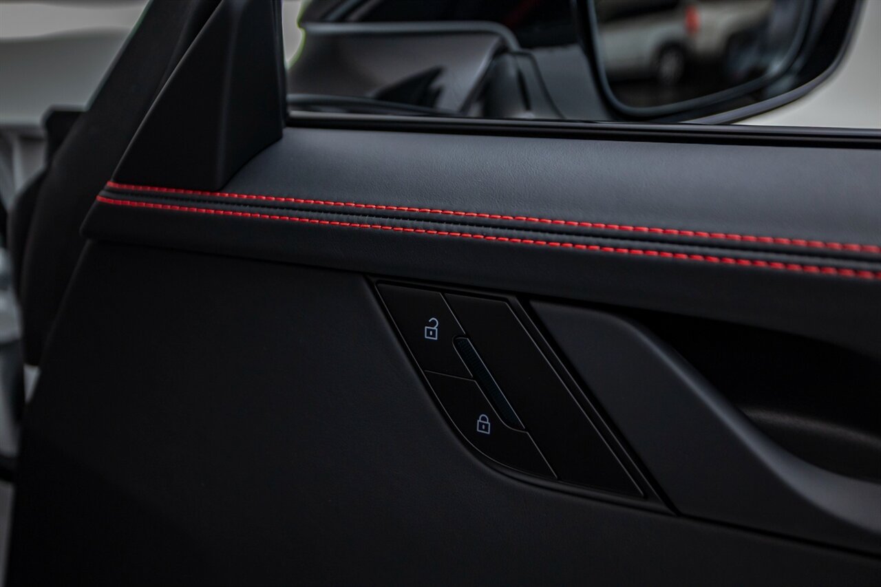 2025 Porsche 911 Carrera GTS - Photo 36 - Springfield, MO 65802