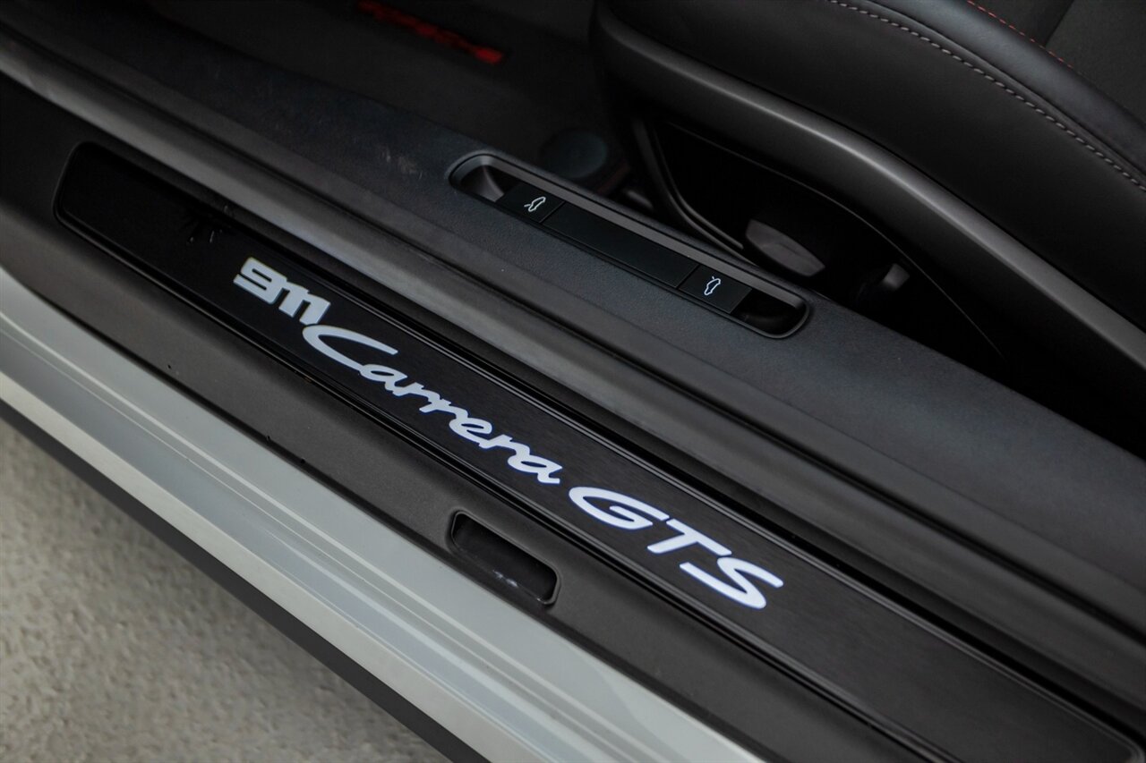 2025 Porsche 911 Carrera GTS - Photo 45 - Springfield, MO 65802