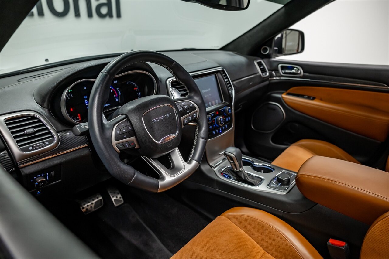 2017 Jeep Grand Cherokee SRT   - Photo 32 - Springfield, MO 65802