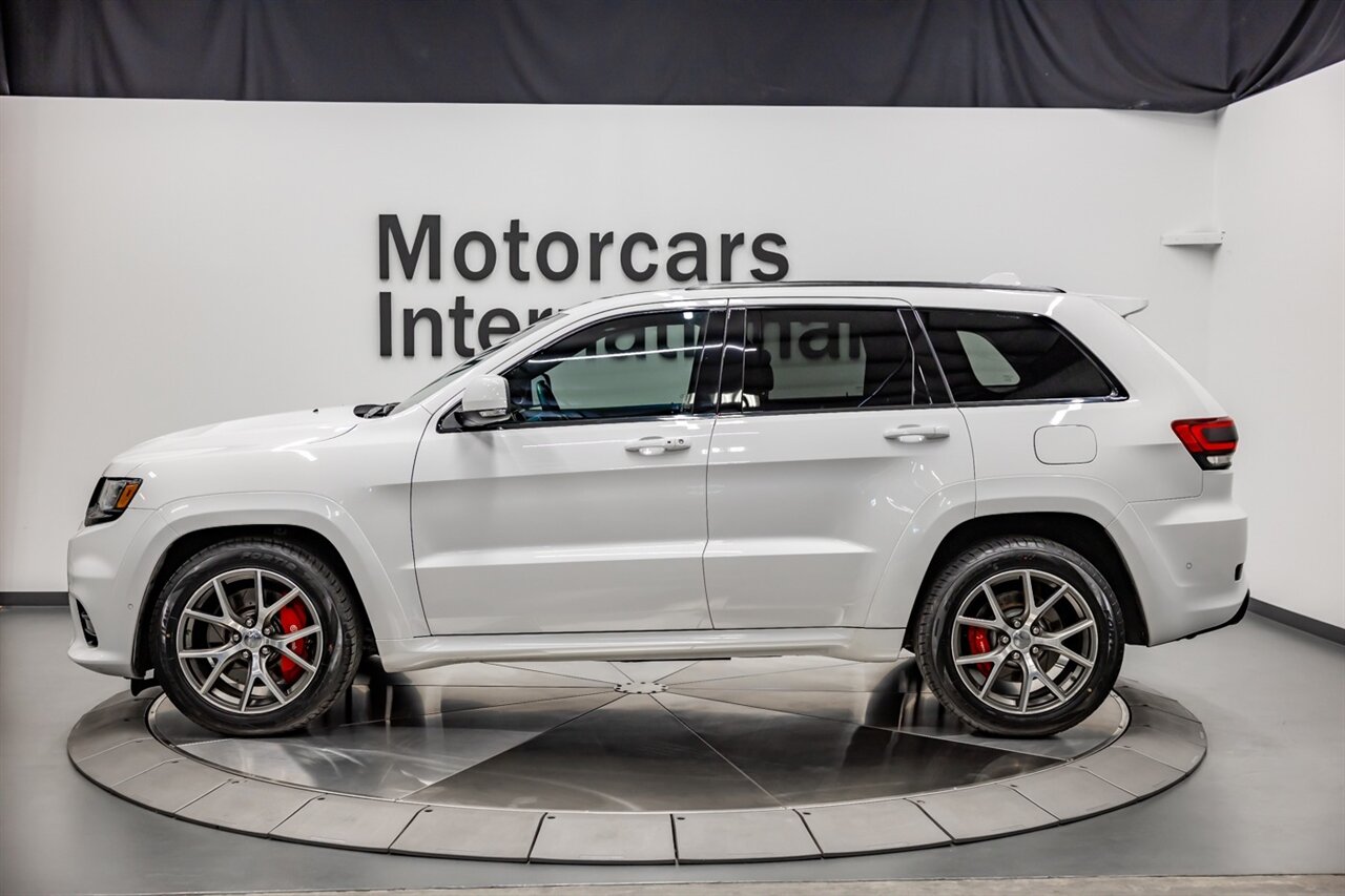 2017 Jeep Grand Cherokee SRT   - Photo 3 - Springfield, MO 65802