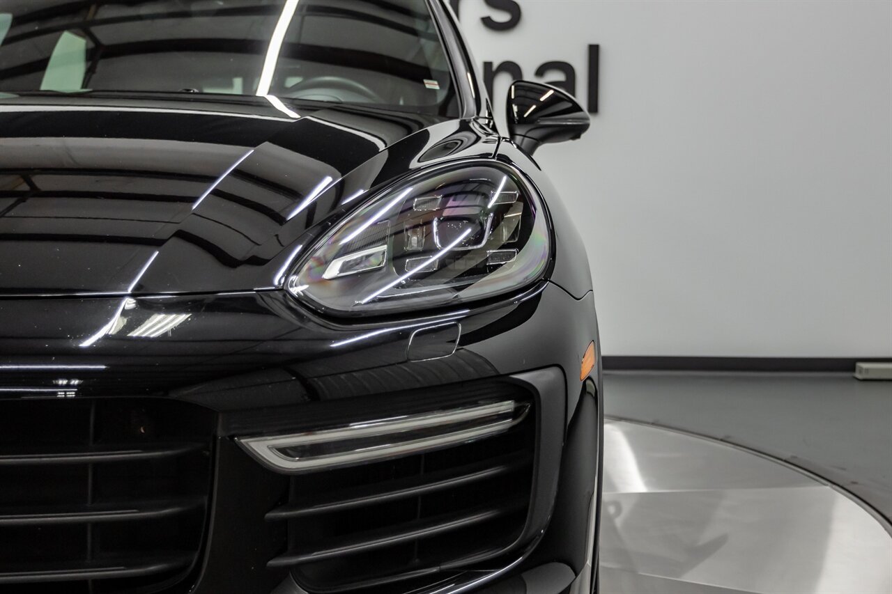 2018 Porsche Cayenne Turbo   - Photo 14 - Springfield, MO 65802