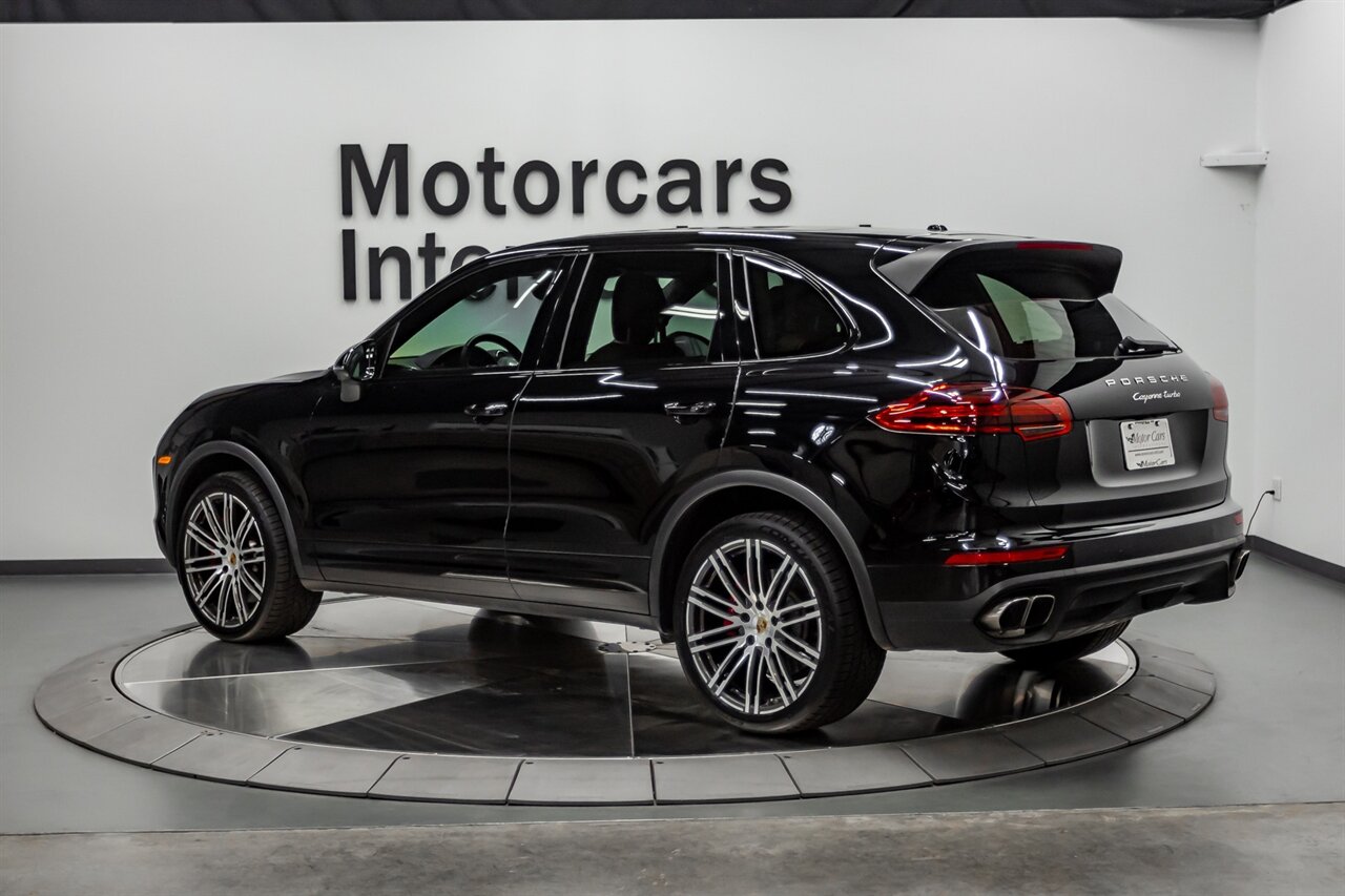 2018 Porsche Cayenne Turbo   - Photo 10 - Springfield, MO 65802