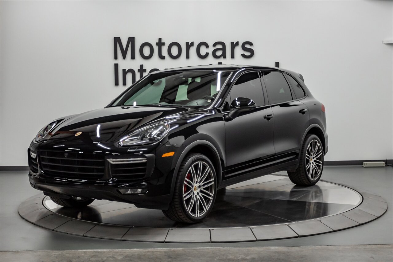 2018 Porsche Cayenne Turbo   - Photo 1 - Springfield, MO 65802