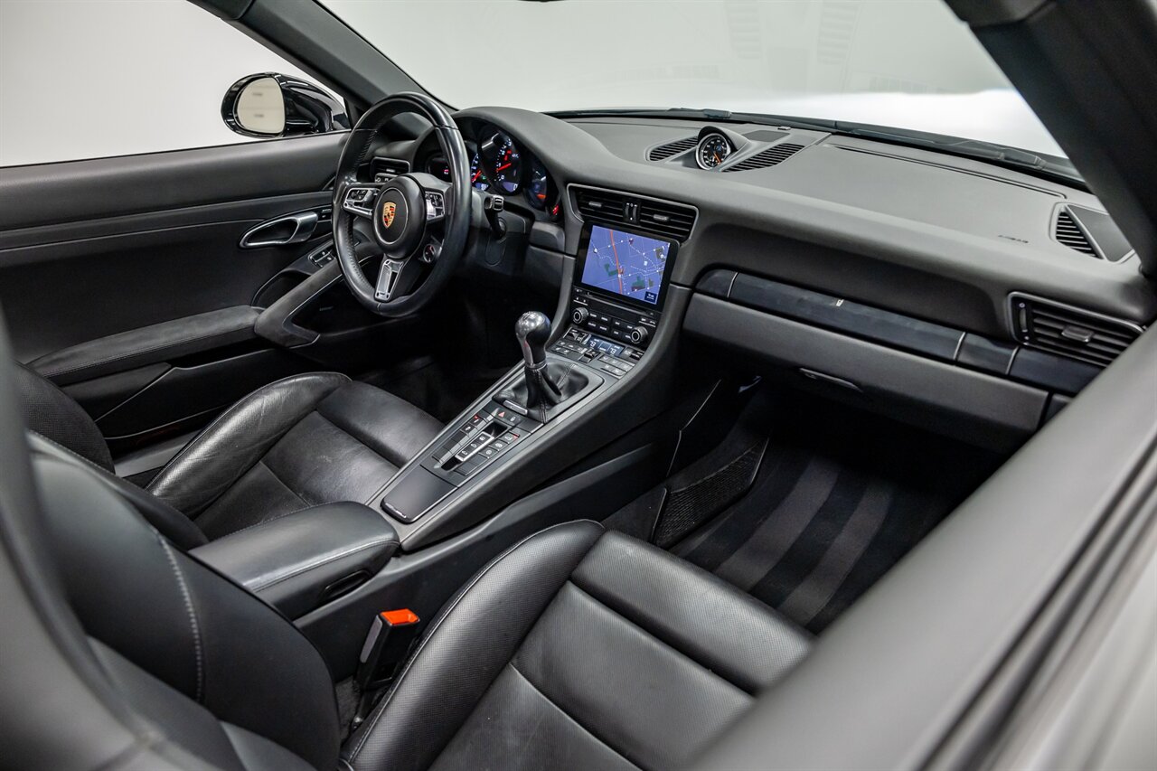 2019 Porsche 911 Carrera GTS   - Photo 32 - Springfield, MO 65802