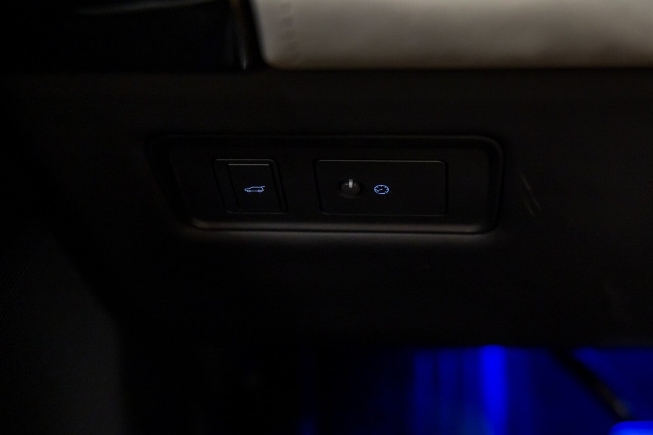 2020 Land Rover Range Rover SVAutobiography Dynamic   - Photo 34 - Springfield, MO 65802