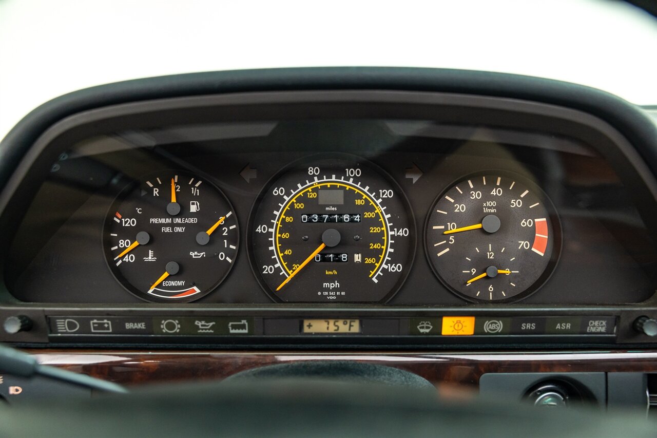 1991 Mercedes-Benz 560 SEL   - Photo 32 - Springfield, MO 65802