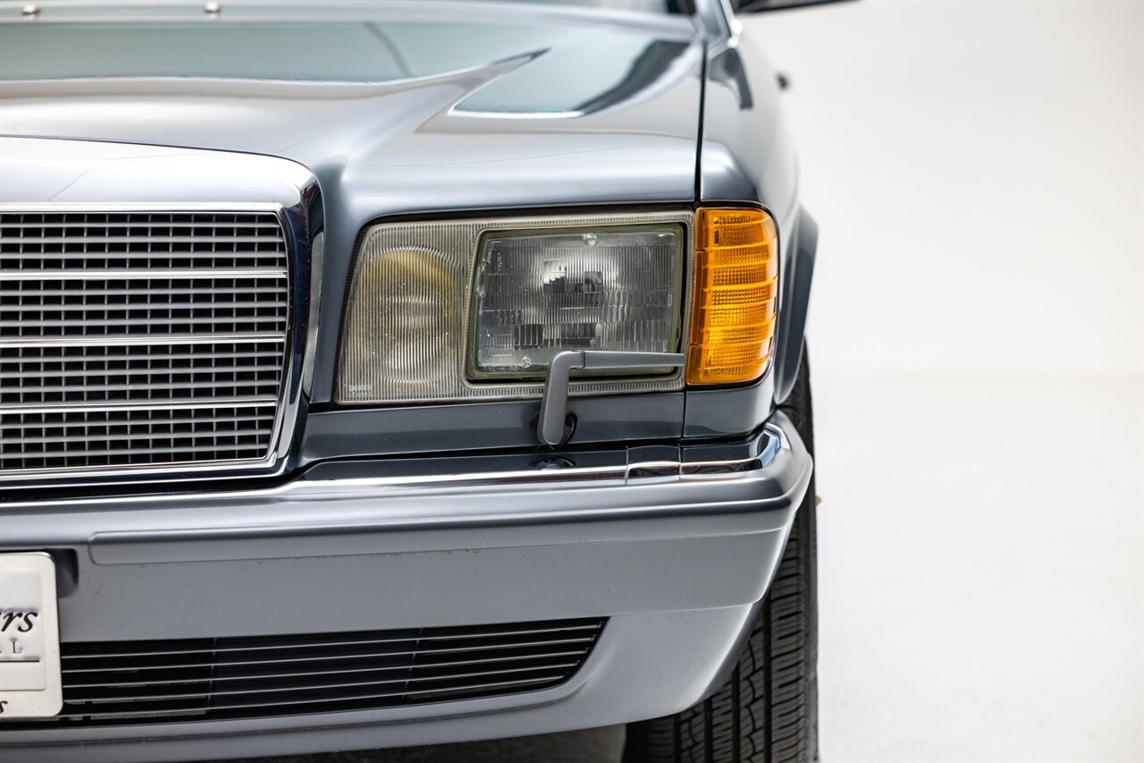 1991 Mercedes-Benz 560 SEL   - Photo 8 - Springfield, MO 65802