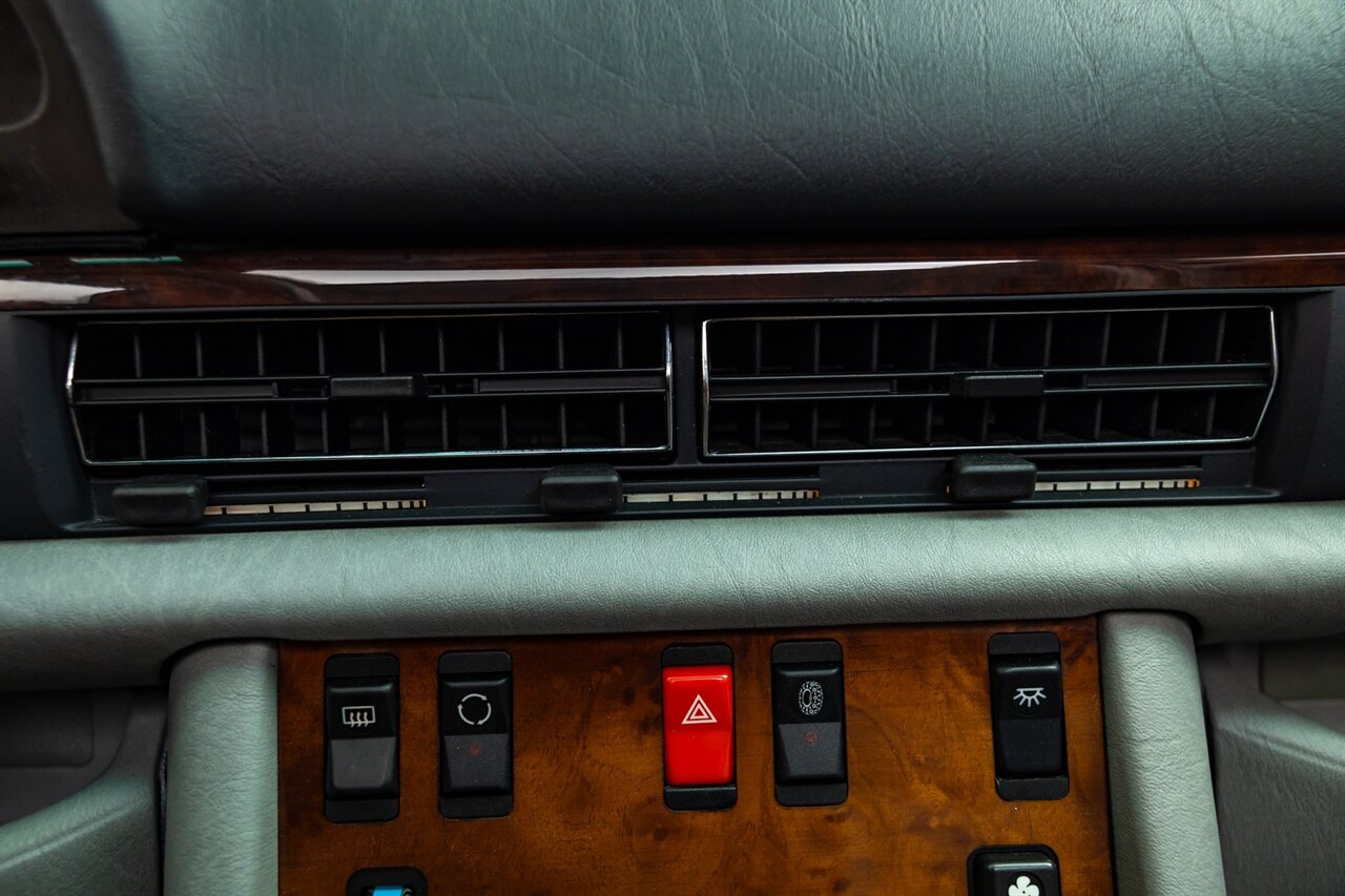 1991 Mercedes-Benz 560 SEL   - Photo 33 - Springfield, MO 65802