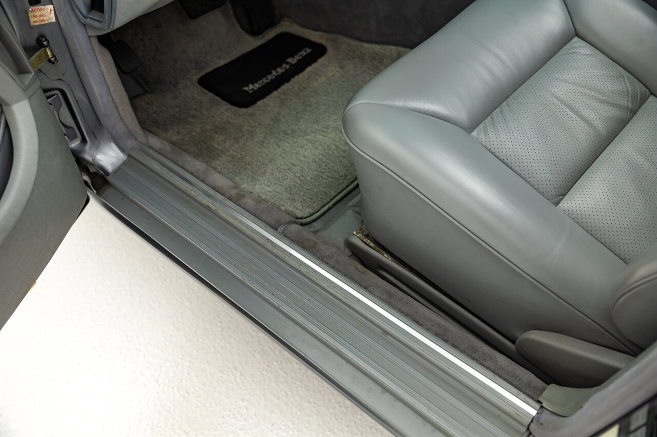 1991 Mercedes-Benz 560 SEL   - Photo 42 - Springfield, MO 65802