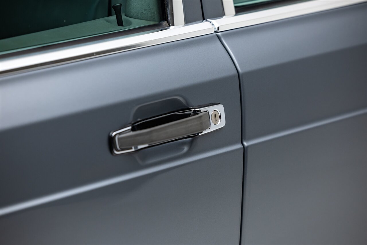 1991 Mercedes-Benz 560 SEL   - Photo 13 - Springfield, MO 65802