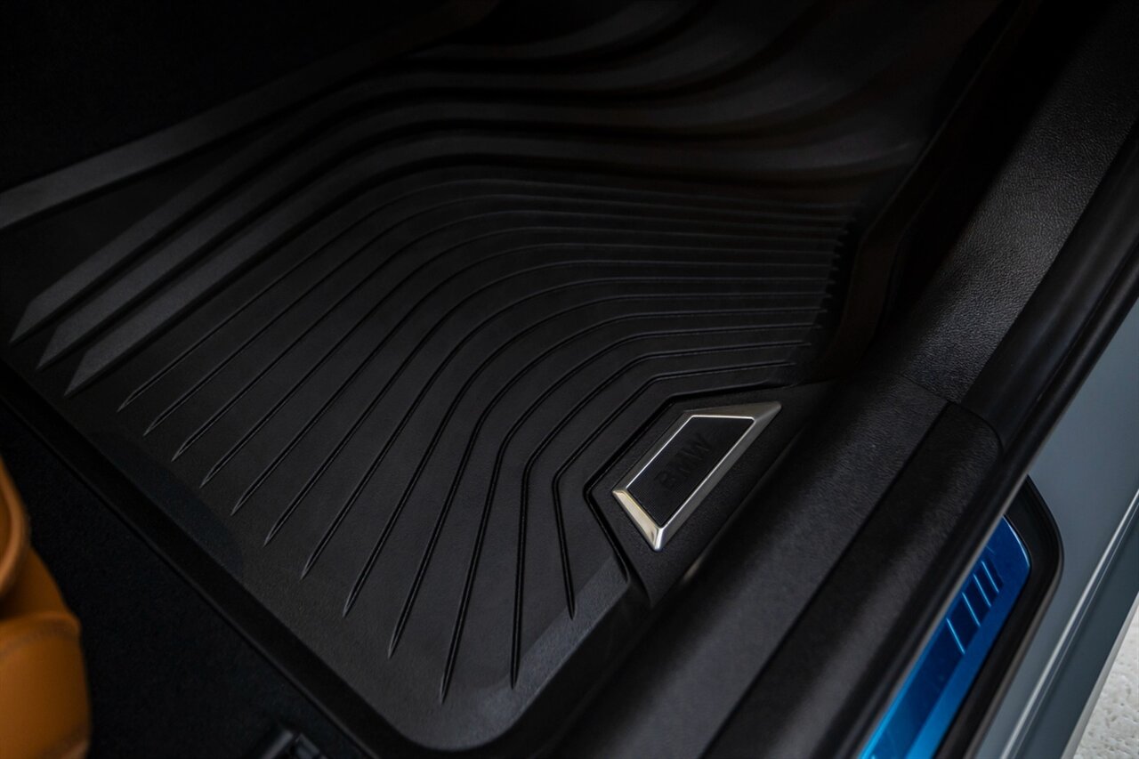 2025 BMW 3 Series M340i   - Photo 37 - Springfield, MO 65802
