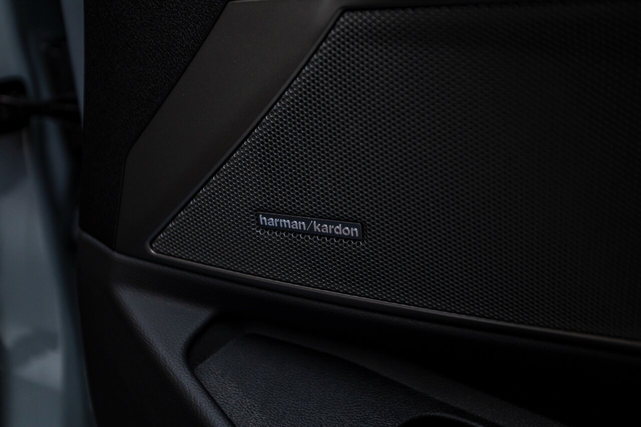 2025 BMW 3 Series M340i   - Photo 36 - Springfield, MO 65802