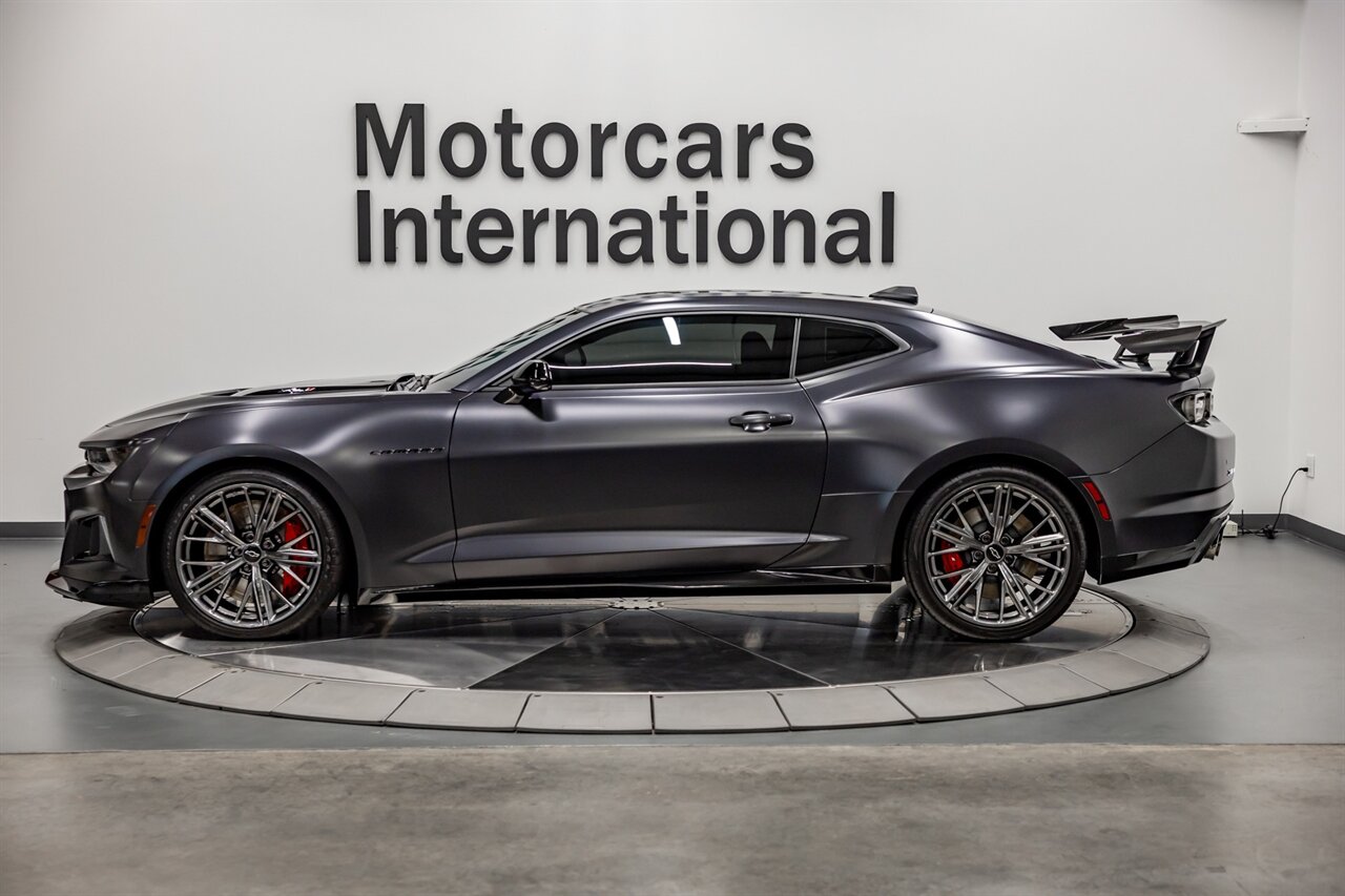 2024 Chevrolet Camaro ZL1   - Photo 4 - Springfield, MO 65802