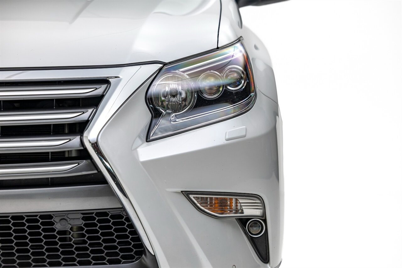 2019 Lexus GX 460 - Photo 7 - Springfield, MO 65802