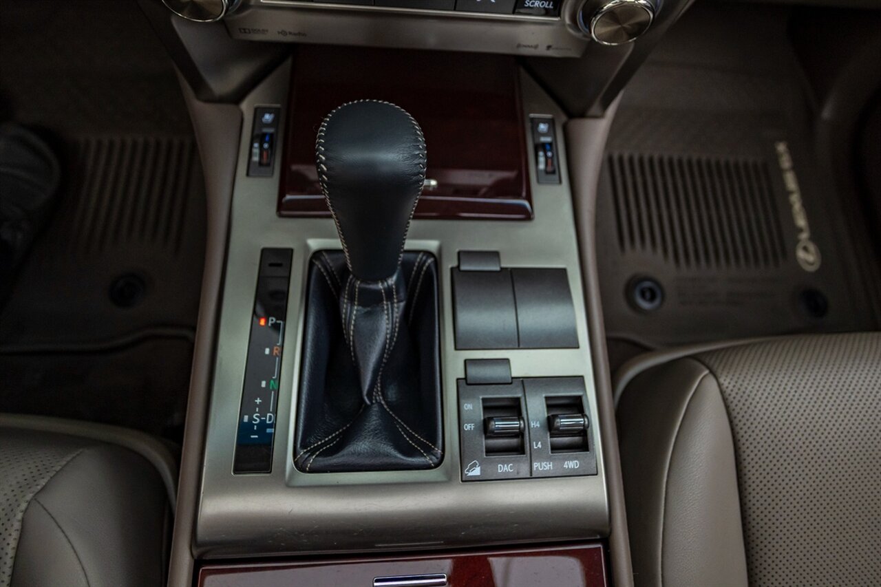 2019 Lexus GX 460 - Photo 59 - Springfield, MO 65802