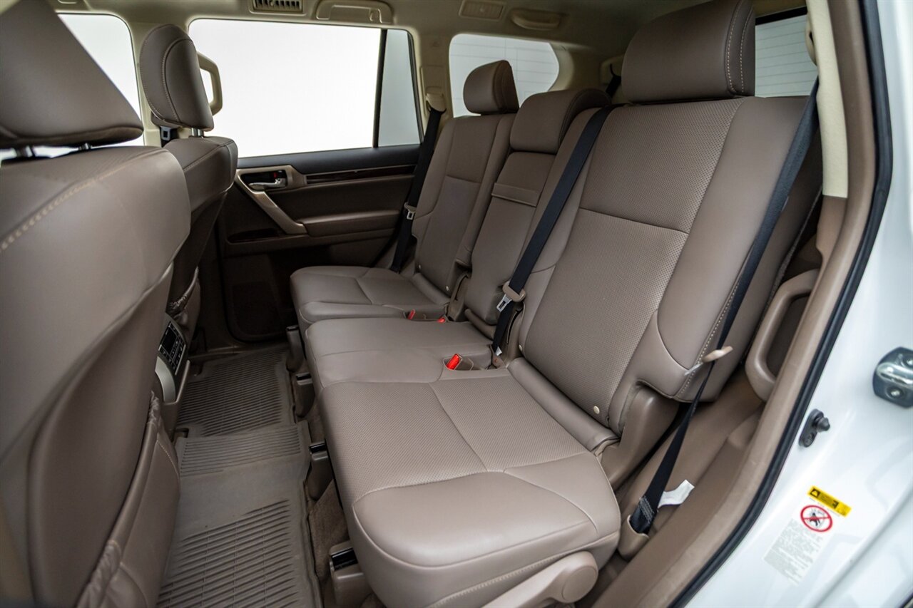 2019 Lexus GX 460 - Photo 23 - Springfield, MO 65802